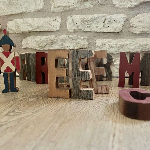 Rustic Reclaimed 3D Wood Painted Toy Soldiers Letter Cutouts Shapes - Picture 13 of 16